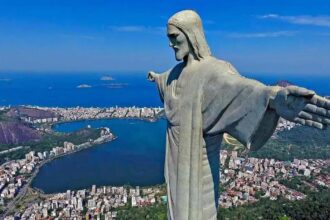 Descubra a Maior Estátua de Cristo do Brasil: Não é no Rio!